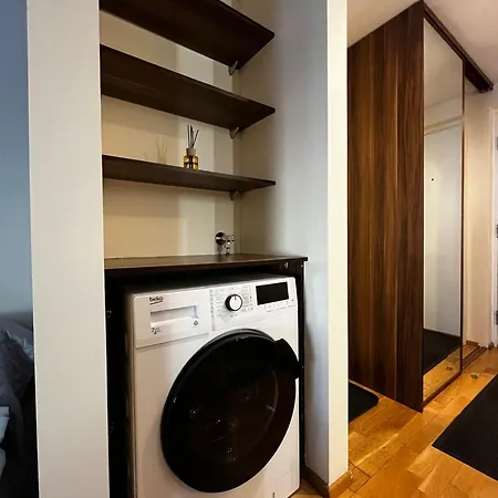 Charming Flat Next To Old Town And Harbor