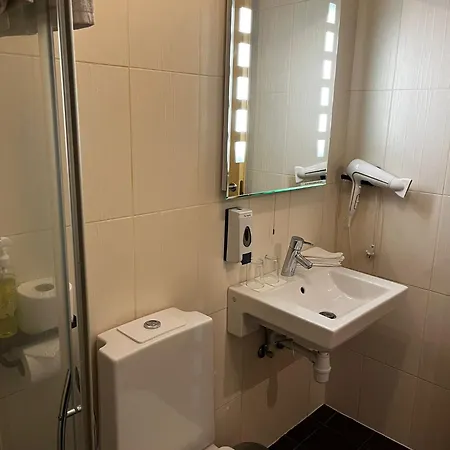 Apartamento Charming Flat Next To Old Town And Harbor Tallin
